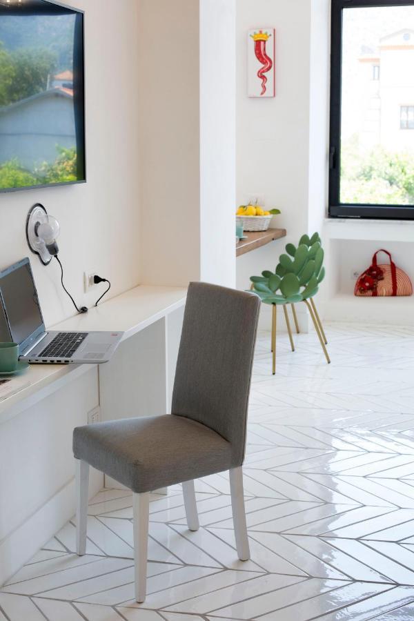 סן אנג'לו Estate4Home - Iommella Luxury Rooms מראה חיצוני תמונה